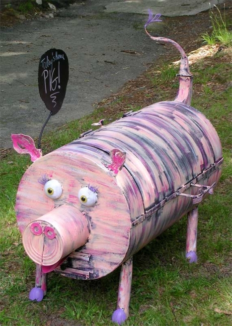 Functional pig art by Joel Haas